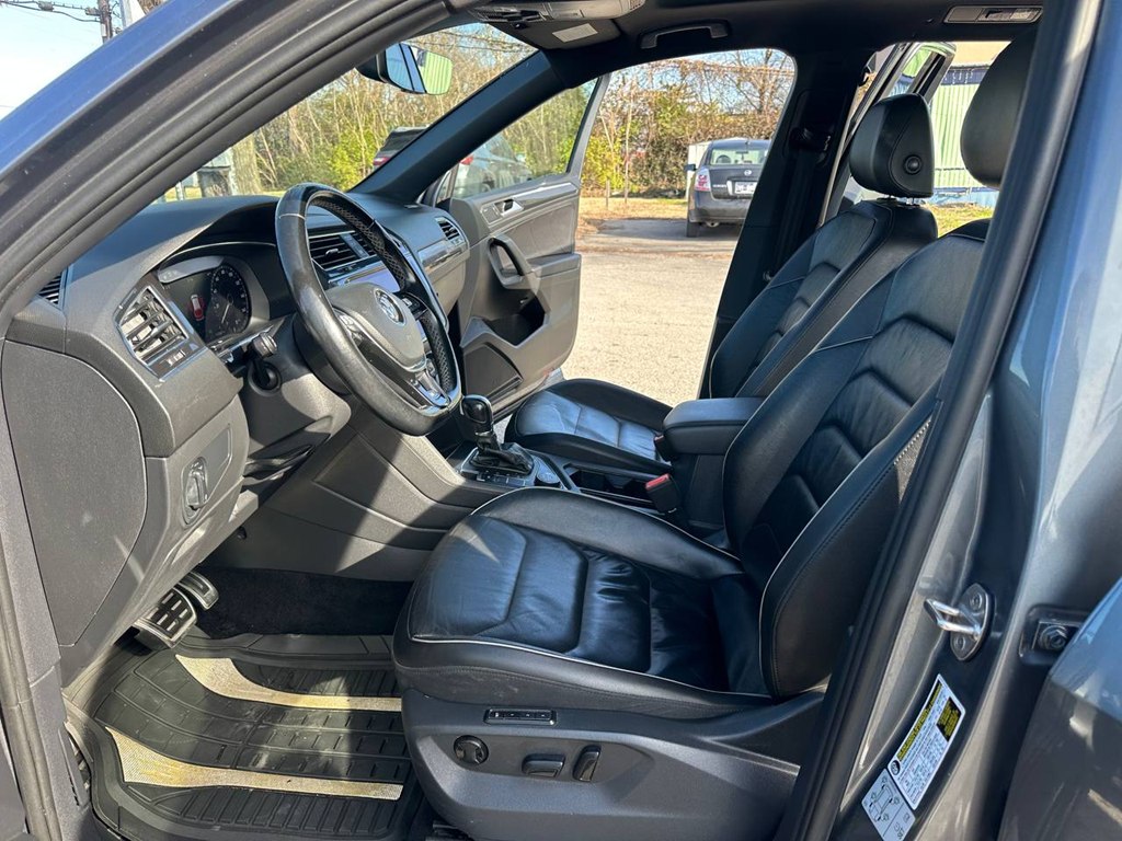 Photo 27 of this VOLKSWAGEN TIGUAN