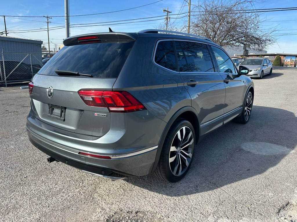 Photo 6 of this VOLKSWAGEN TIGUAN