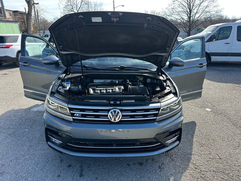 Photo 10 of this VOLKSWAGEN TIGUAN