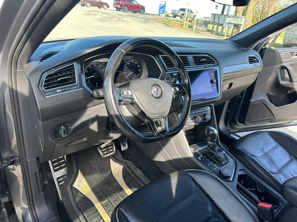 Photo 26 of this VOLKSWAGEN TIGUAN