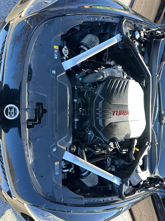 Photo 10 of this KIA STINGER