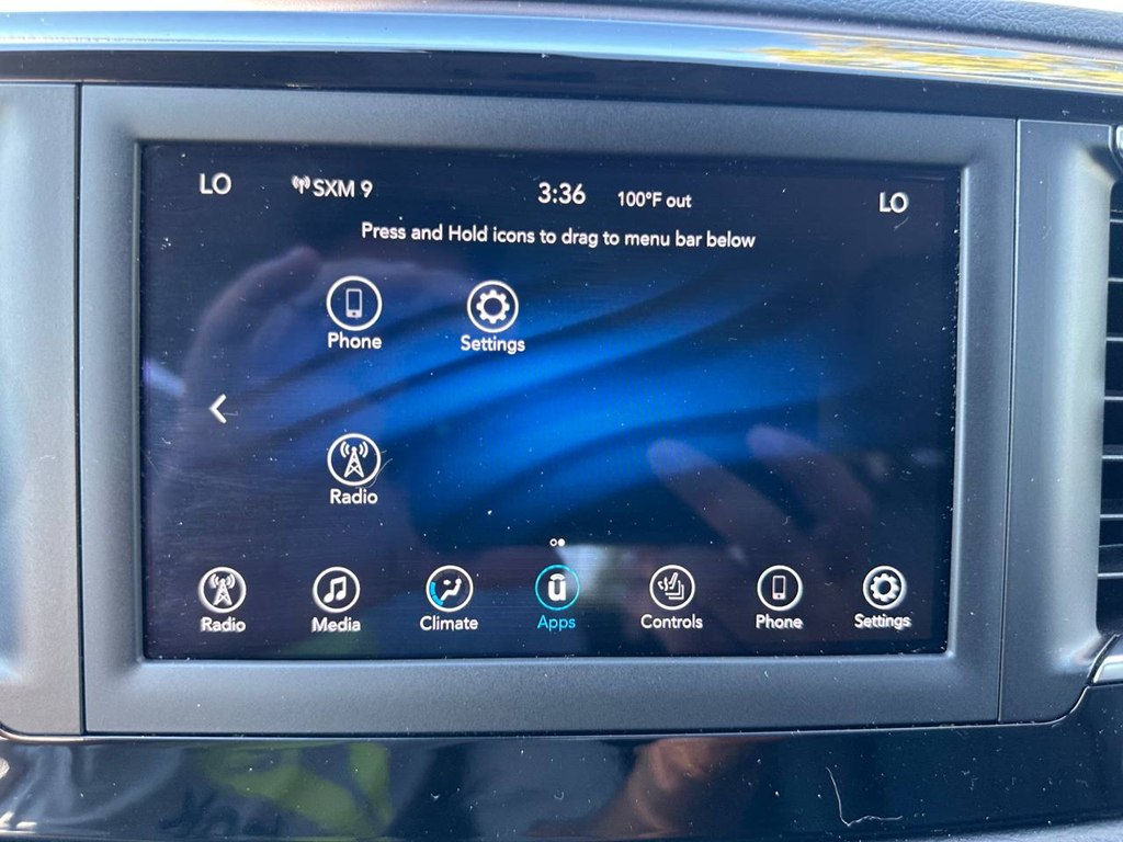 Photo 36 of this CHRYSLER PACIFICA