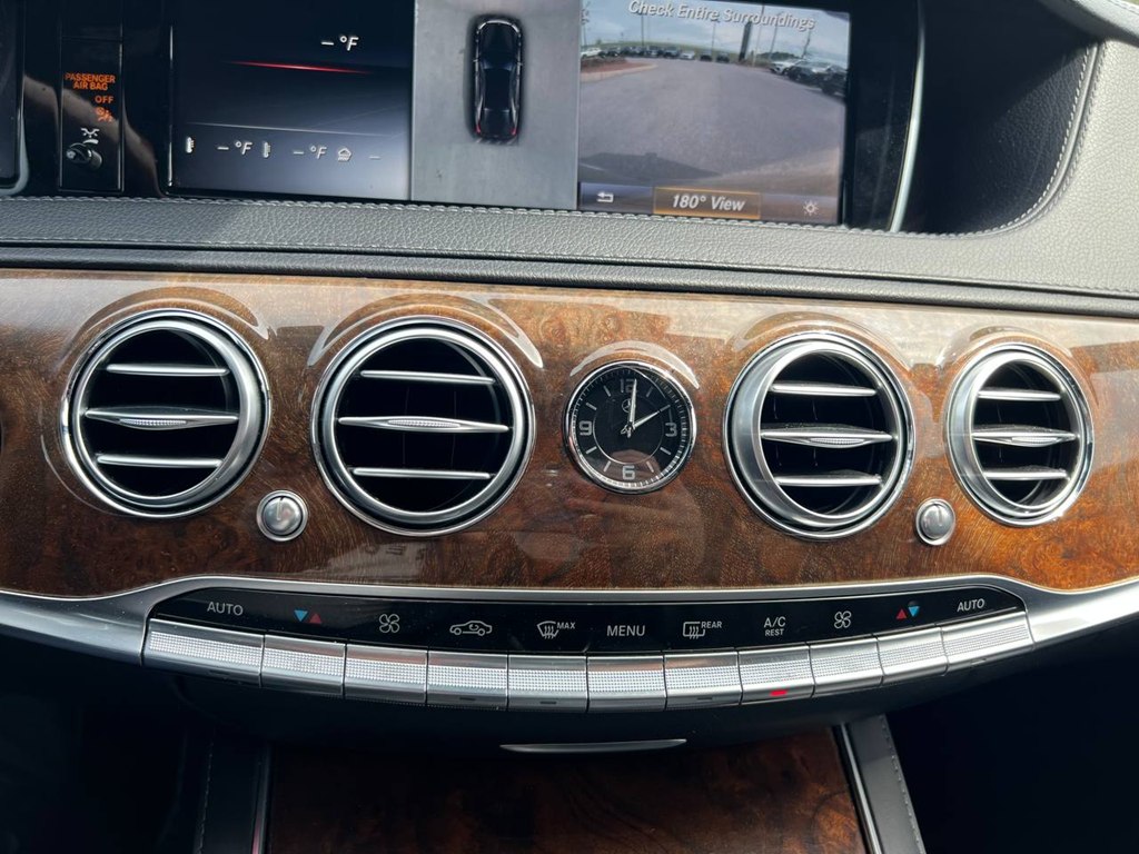 Photo 59 of this MERCEDES-BENZ S-CLASS