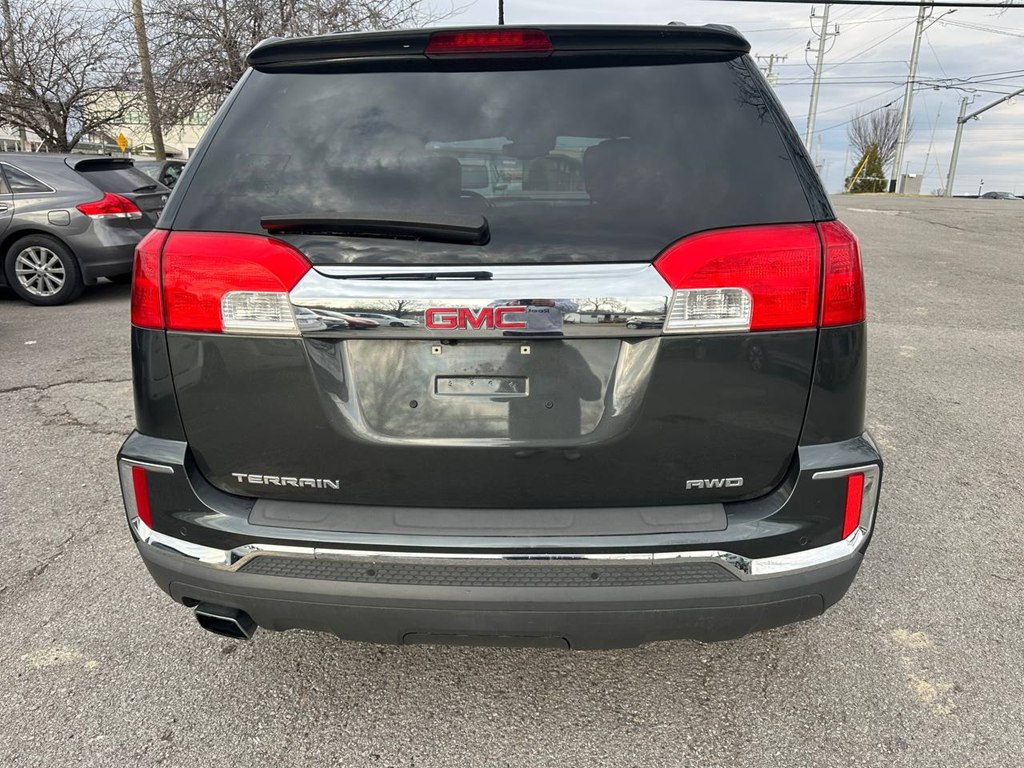 Photo 8 of this GMC TERRAIN