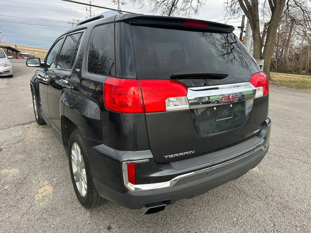 Photo 7 of this GMC TERRAIN