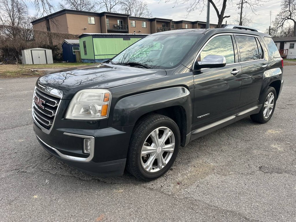 Photo 2 of this GMC TERRAIN