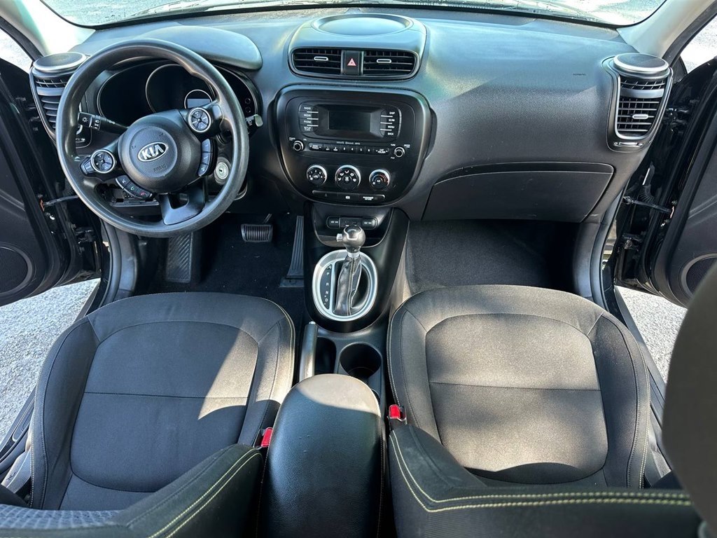 Photo 12 of this KIA SOUL