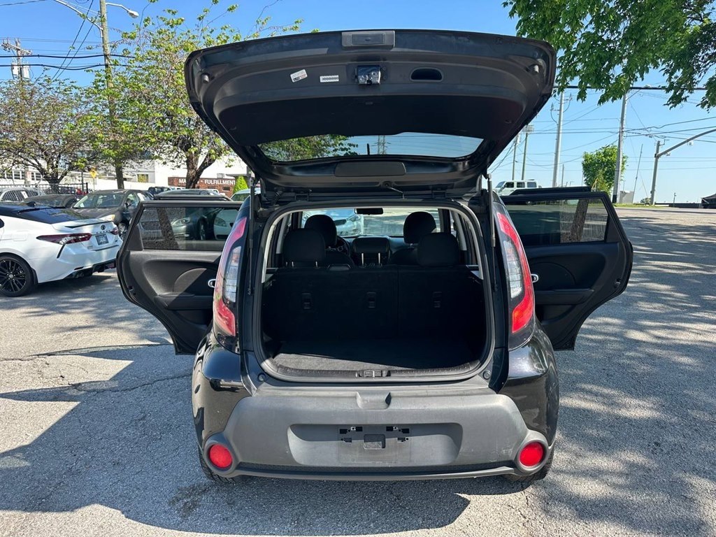 Photo 20 of this KIA SOUL