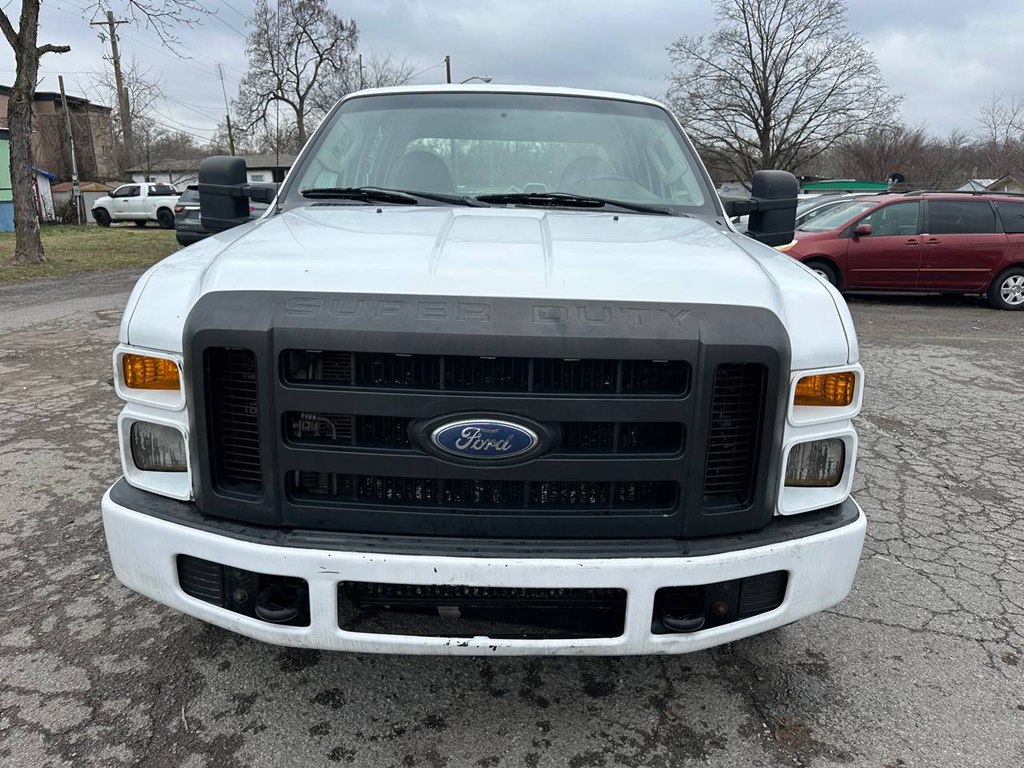 Photo 3 of this FORD F250