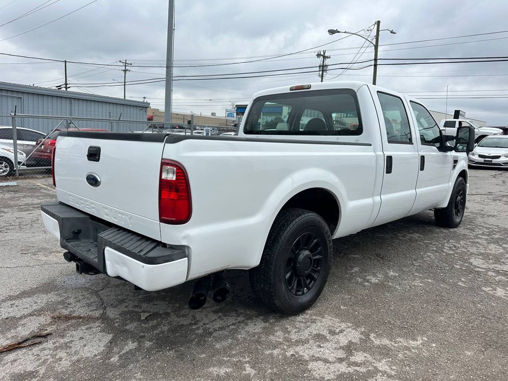 Photo 7 of this FORD F250