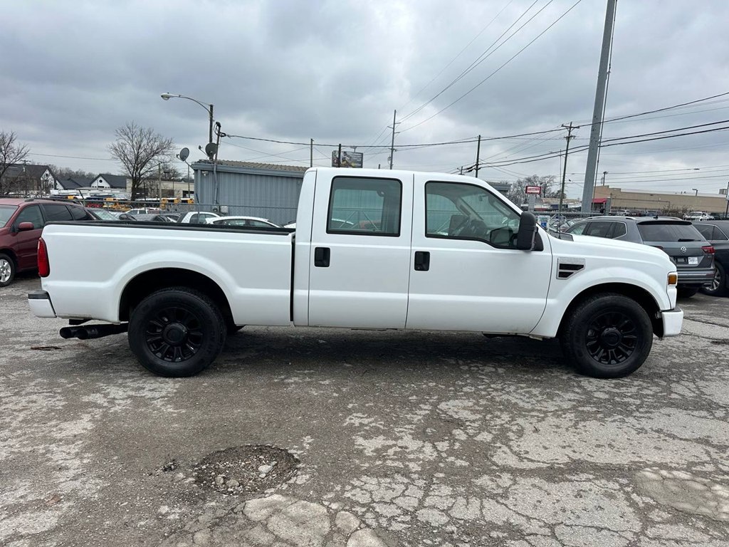 Photo 4 of this FORD F250