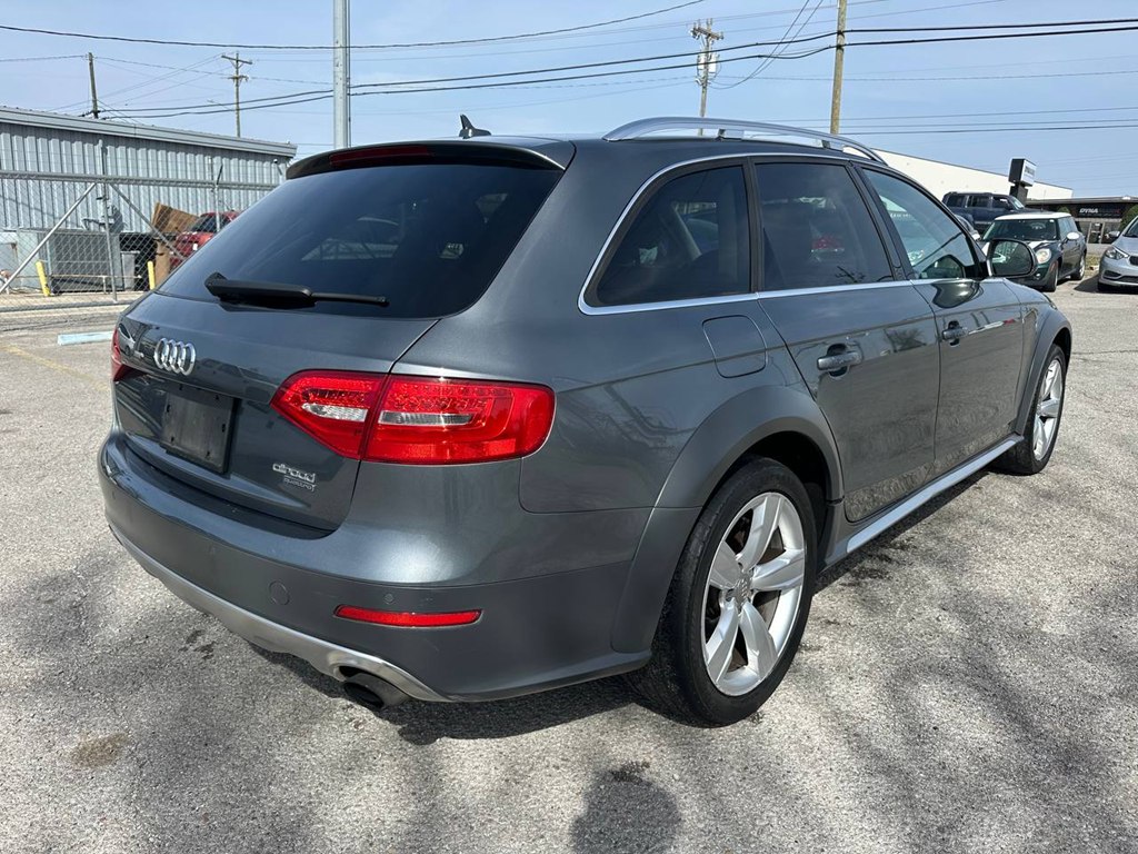 Photo 7 of this AUDI A4 ALLROAD