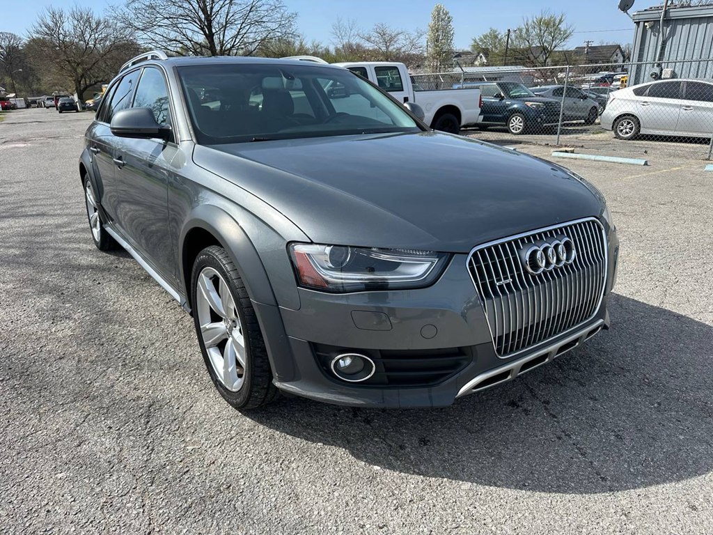 Photo 4 of this AUDI A4 ALLROAD