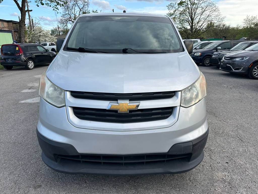Photo 3 of this CHEVROLET CITY EXPRESS