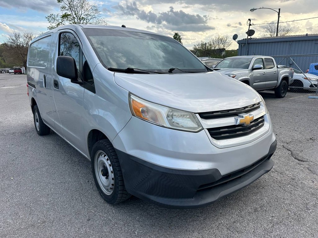 Photo 4 of this CHEVROLET CITY EXPRESS