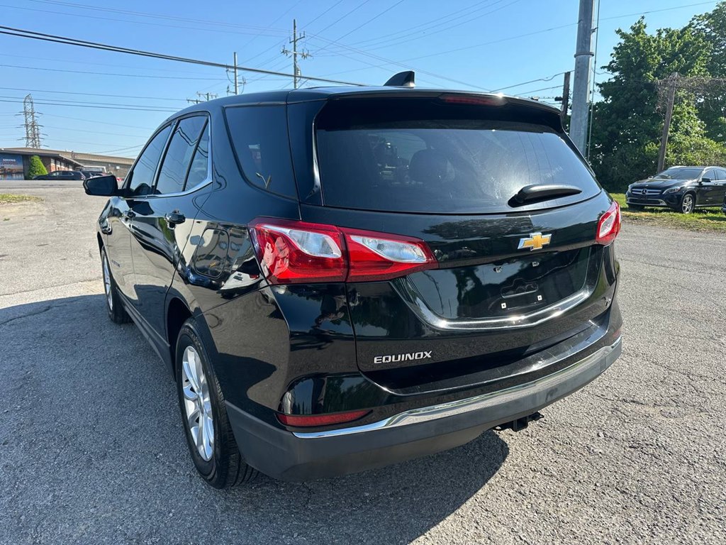 Photo 8 of this CHEVROLET EQUINOX