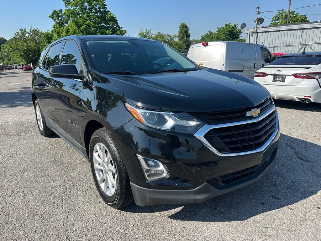 Photo 4 of this CHEVROLET EQUINOX