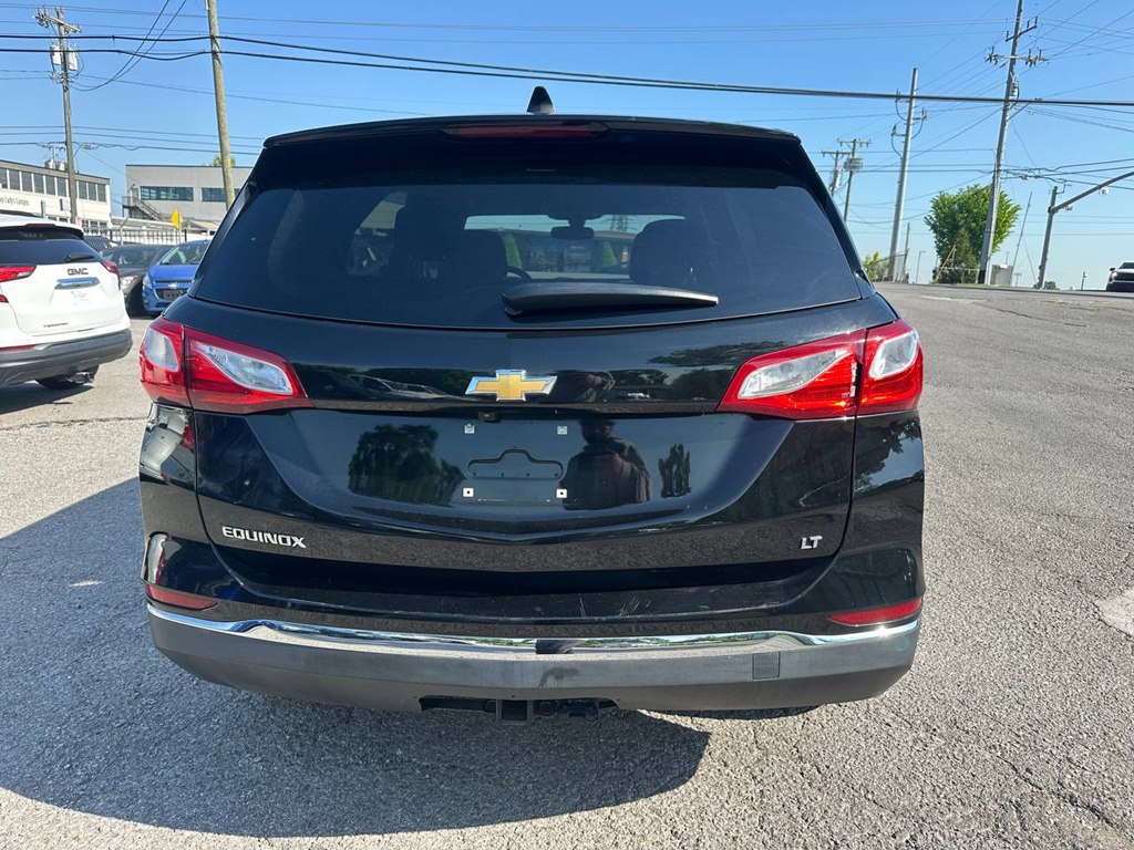 Photo 7 of this CHEVROLET EQUINOX