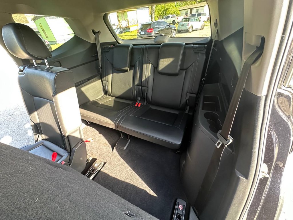 Photo 18 of this VOLKSWAGEN ATLAS