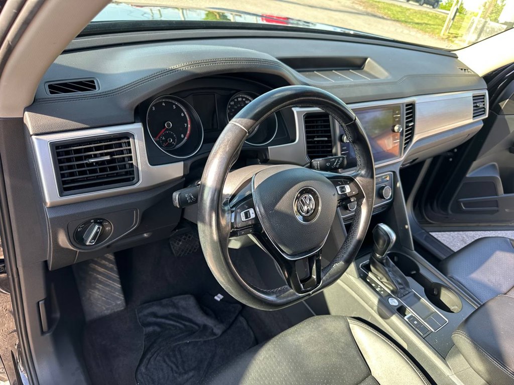 Photo 13 of this VOLKSWAGEN ATLAS