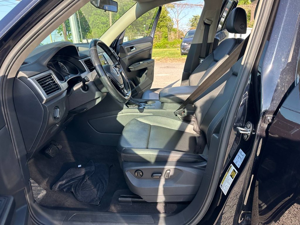 Photo 14 of this VOLKSWAGEN ATLAS