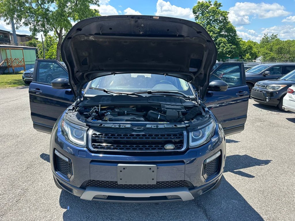 Photo 10 of this LAND ROVER RANGE ROVER EVO