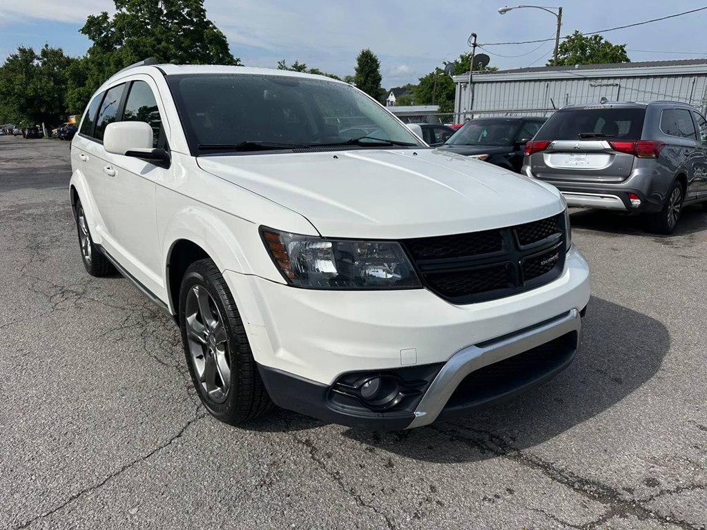 Photo 3 of this DODGE JOURNEY