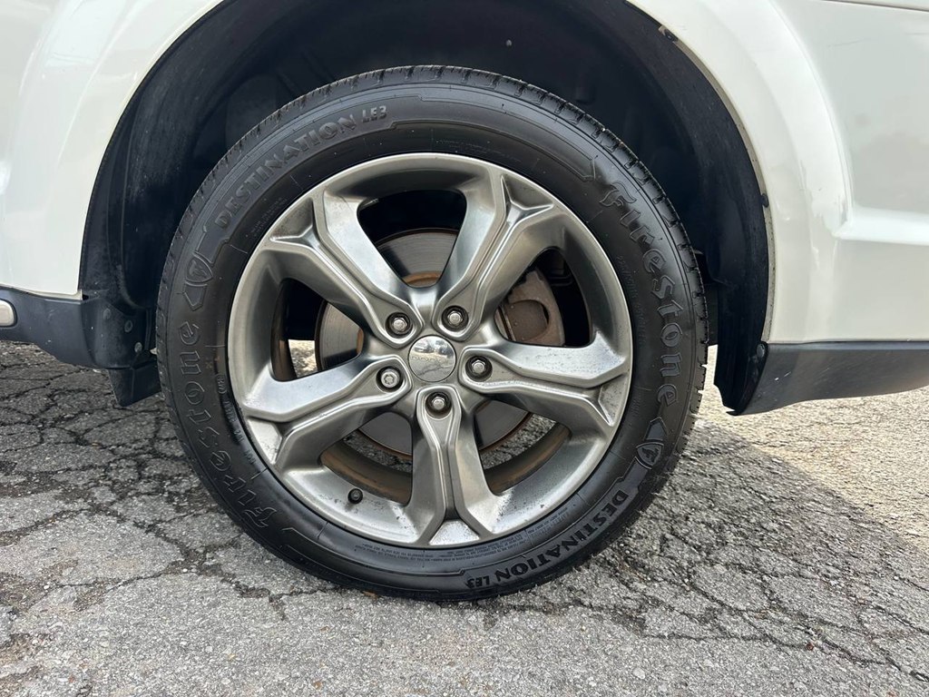 Photo 32 of this DODGE JOURNEY