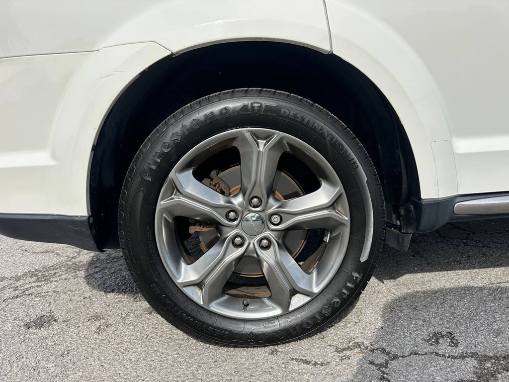 Photo 30 of this DODGE JOURNEY