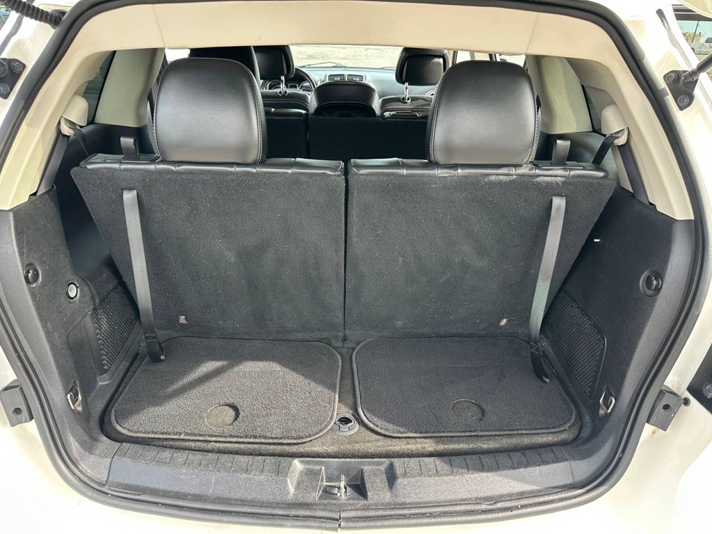 Photo 11 of this DODGE JOURNEY