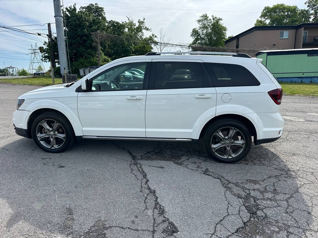 Photo 8 of this DODGE JOURNEY