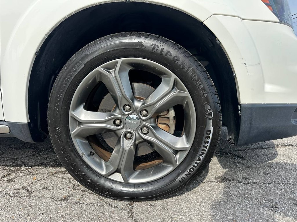 Photo 31 of this DODGE JOURNEY