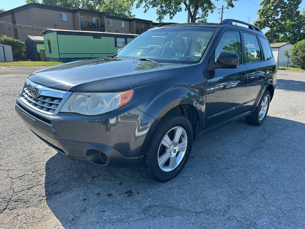 Photo 2 of this SUBARU FORESTER