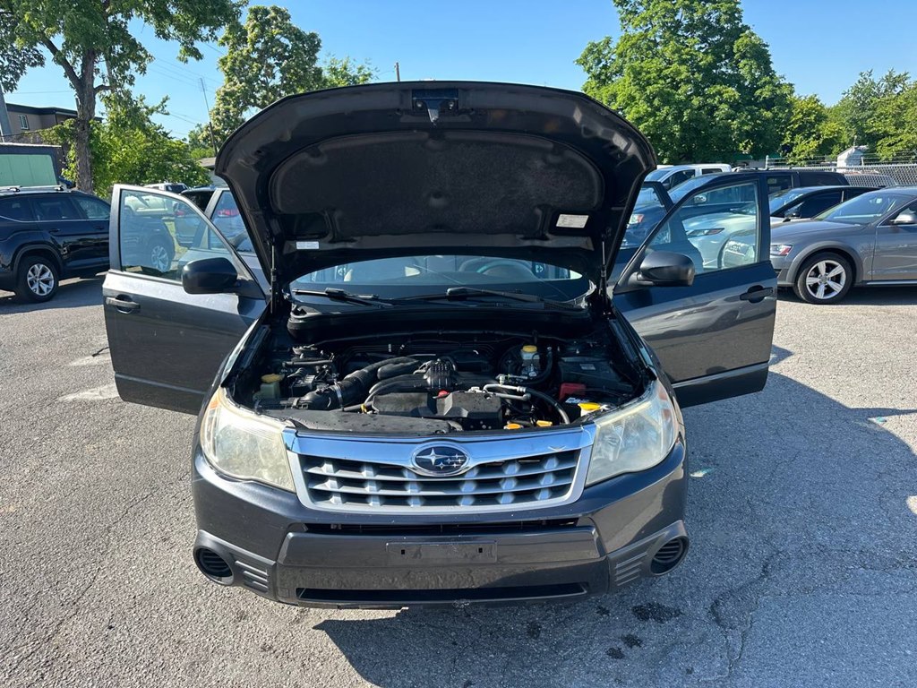 Photo 11 of this SUBARU FORESTER