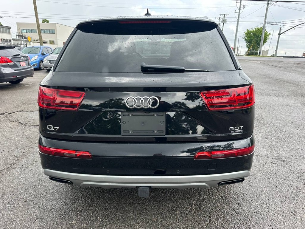 Photo 7 of this AUDI Q7