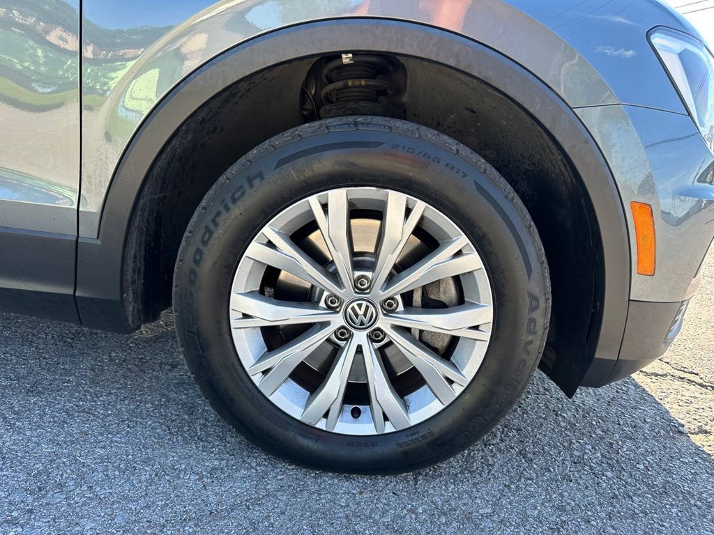 Photo 26 of this VOLKSWAGEN TIGUAN