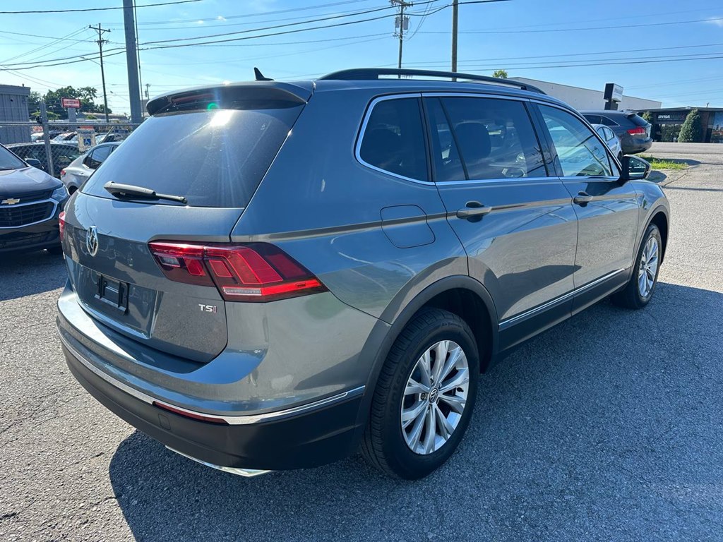 Photo 5 of this VOLKSWAGEN TIGUAN