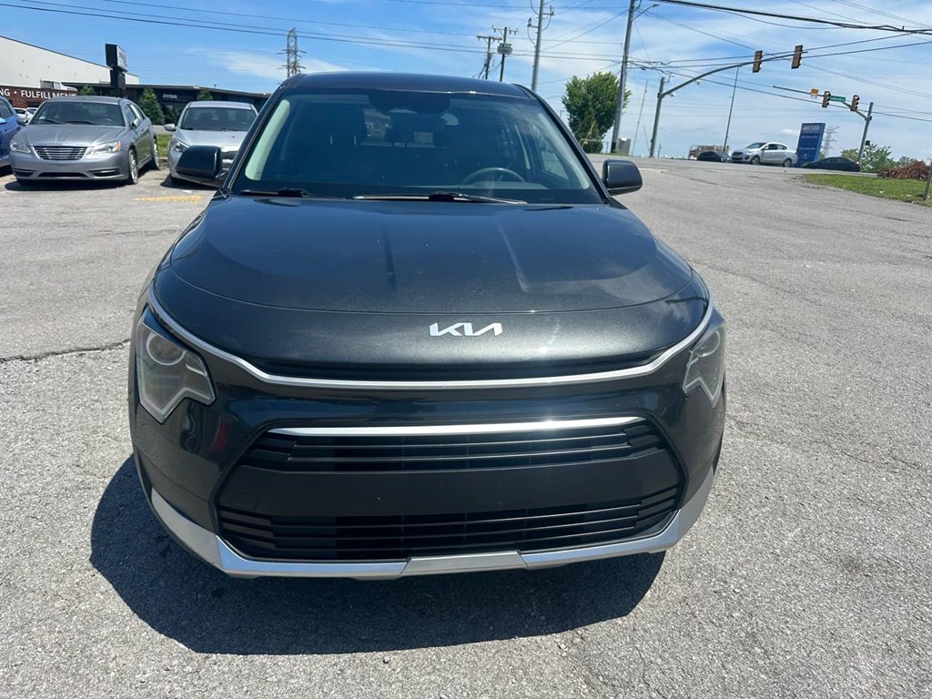 Photo 3 of this KIA NIRO