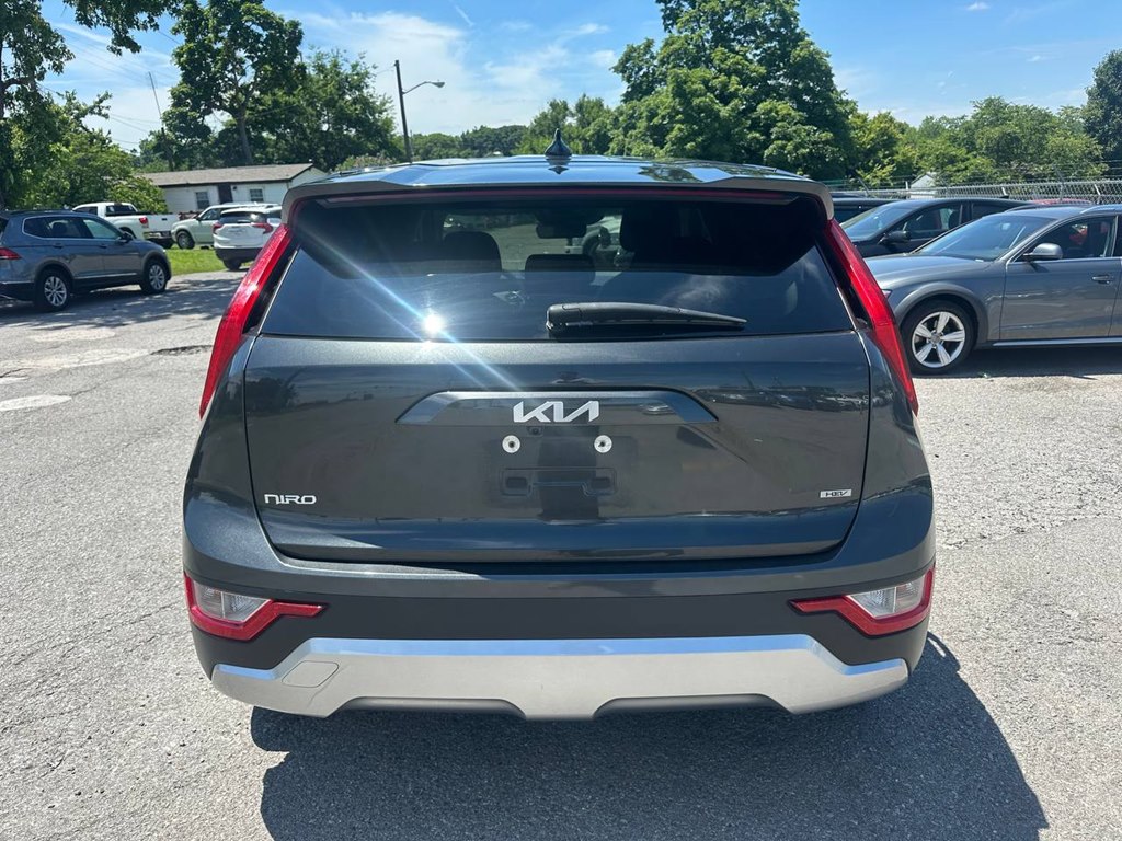 Photo 7 of this KIA NIRO