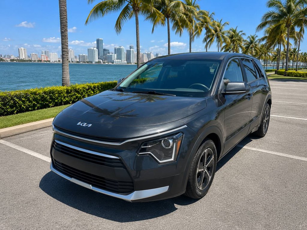 2023 KIA NIRO