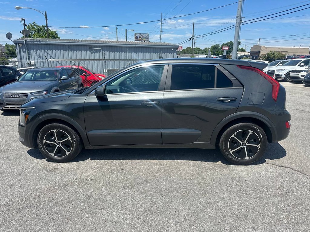 Photo 9 of this KIA NIRO