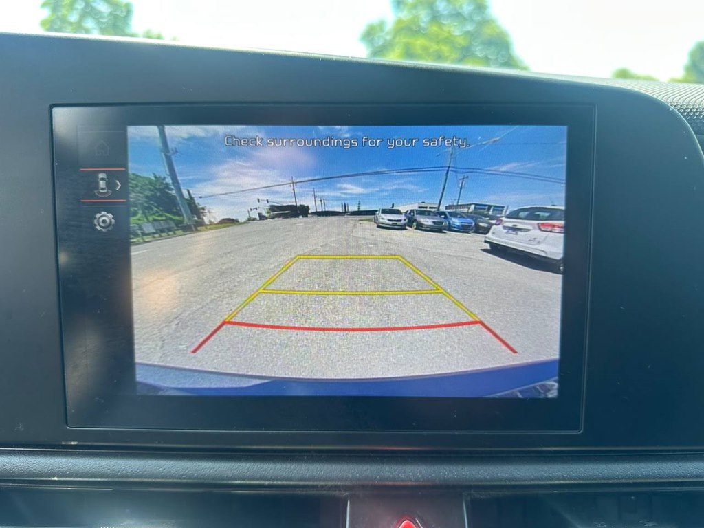 Photo 31 of this KIA NIRO
