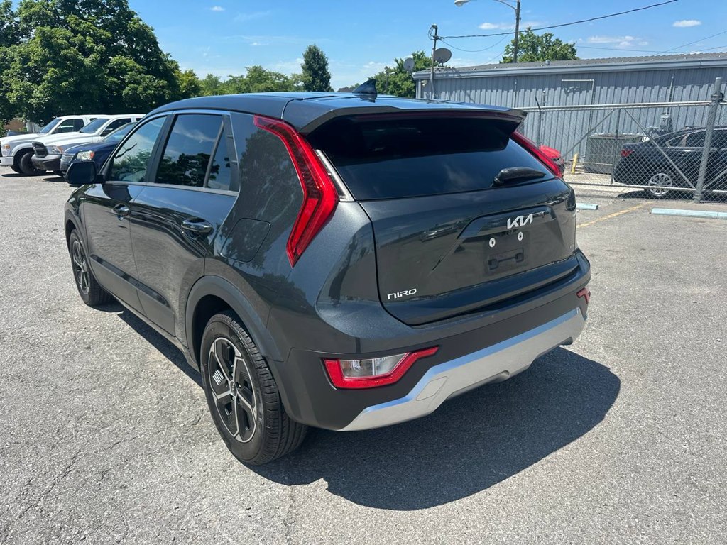 Photo 8 of this KIA NIRO