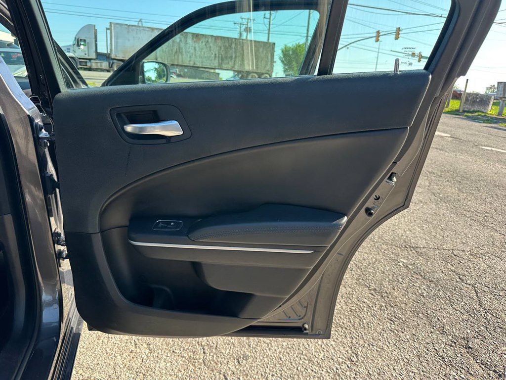 Photo 24 of this DODGE CHARGER