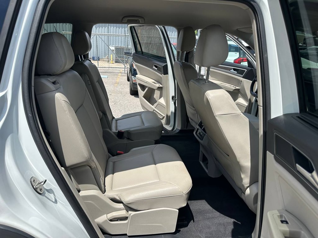 Photo 24 of this VOLKSWAGEN ATLAS