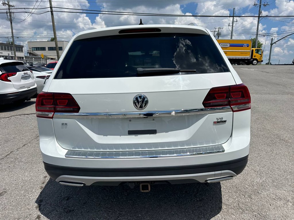 Photo 8 of this VOLKSWAGEN ATLAS