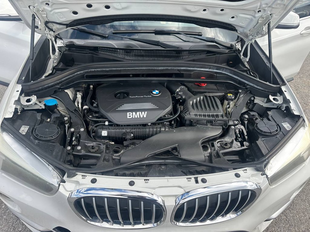 Photo 10 of this BMW X1