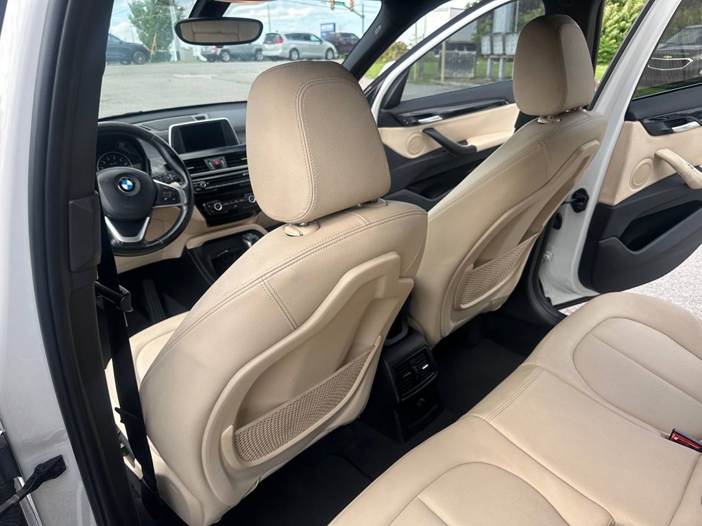 Photo 18 of this BMW X1