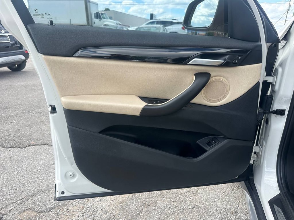 Photo 16 of this BMW X1
