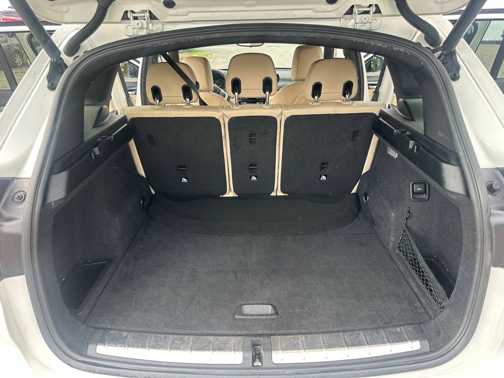 Photo 13 of this BMW X1
